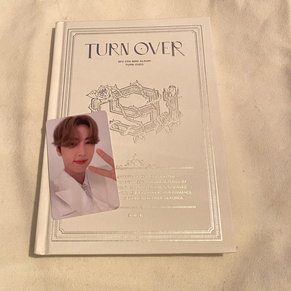 Sf9 kpop album with all inclusions